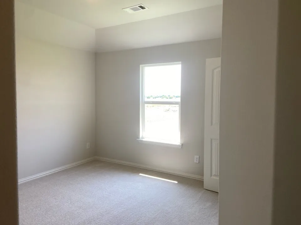 810 County Road 200 Valley View, TX 76272