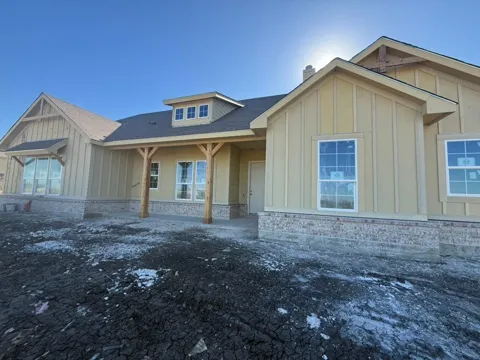 780 County Road 200