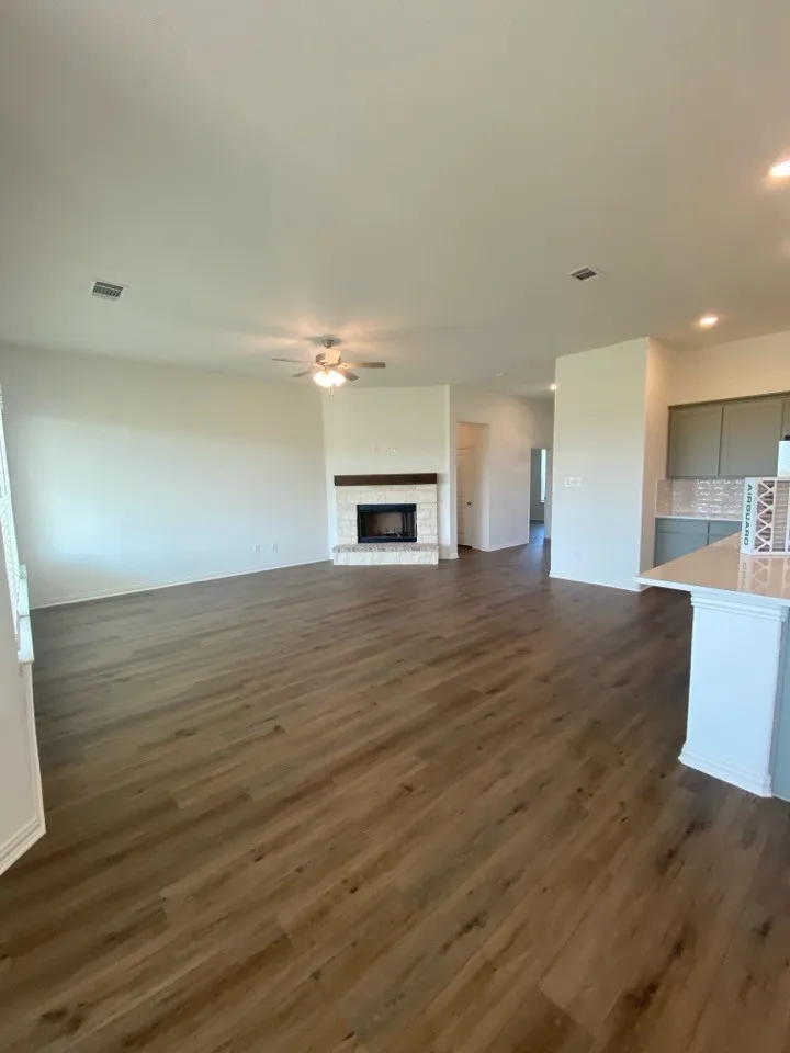 780 County Road 200 Valley View, TX 76272
