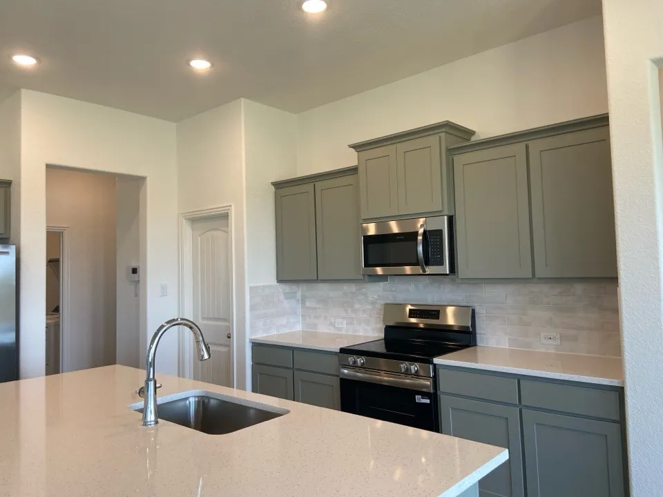 780 County Road 200 Valley View, TX 76272