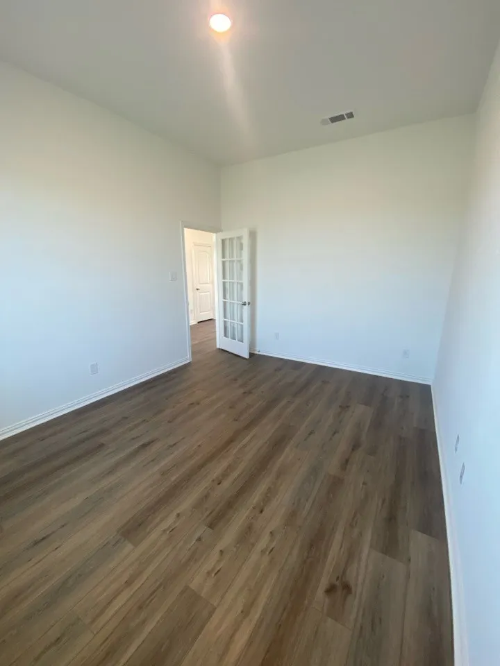 780 County Road 200 Valley View, TX 76272