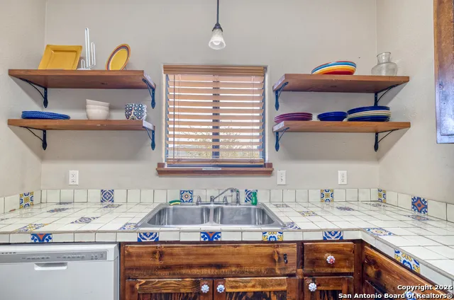 23525 us highway 83 #301 Concan, TX 78838