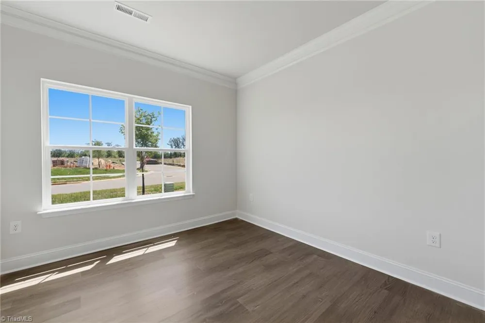 5352 Belmont Garden Drive Walkertown, NC 27051