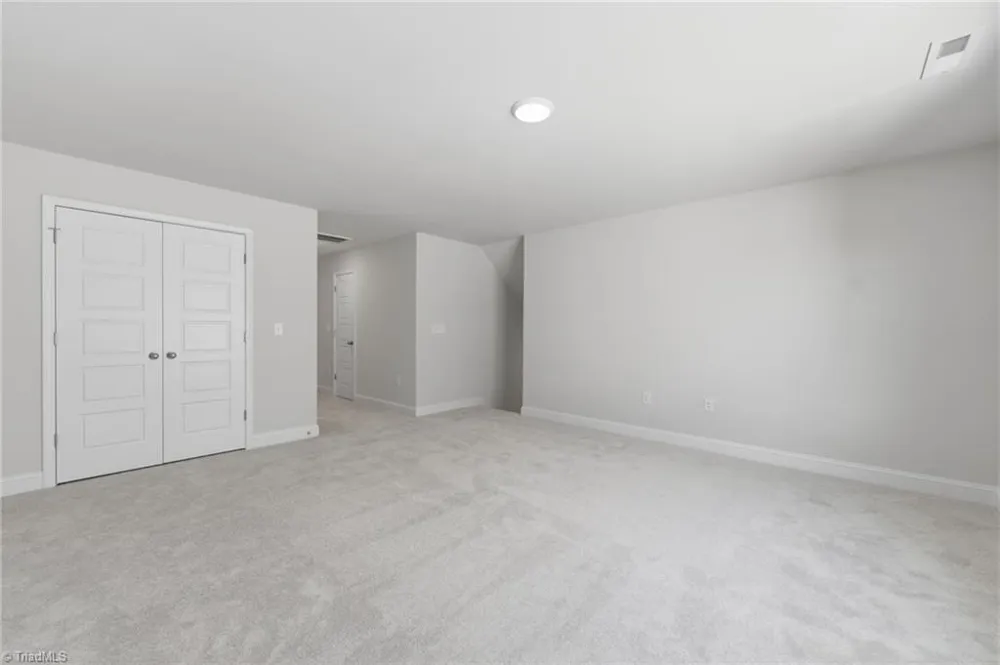 5352 Belmont Garden Drive Walkertown, NC 27051