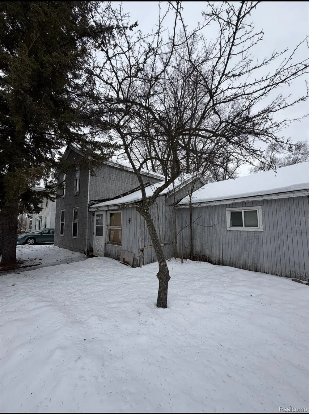 220 Pearl Street Pinckney Village, MI 48169