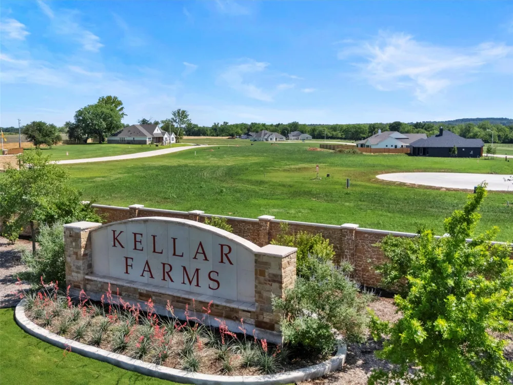30 Hydrangea Drive Smithville, TX 78957