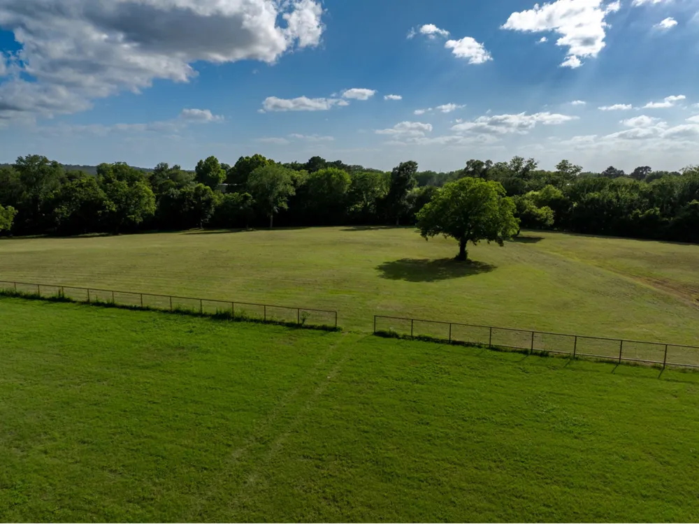 31 Hydrangea Drive Smithville, TX 78957