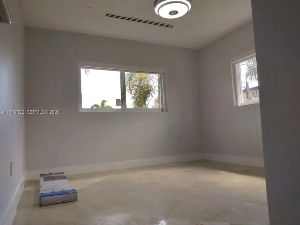 13240 Ortega Ln North Miami, FL 33181