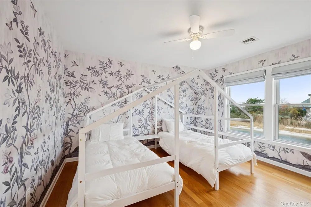 112 Pine Avenue Flanders, NY 11901