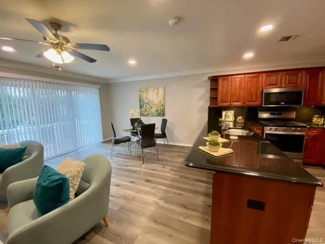 24 Neal #24 South Setauket, NY 11720