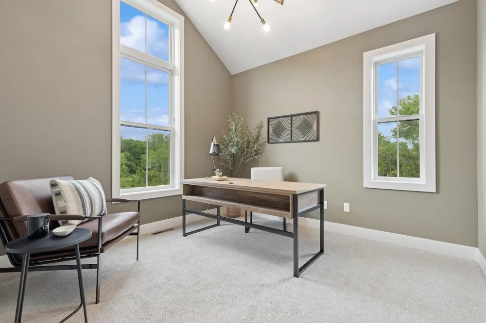 2706 Lakeview Court Little Canada, MN 55117