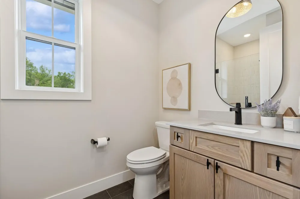 2706 Lakeview Court Little Canada, MN 55117