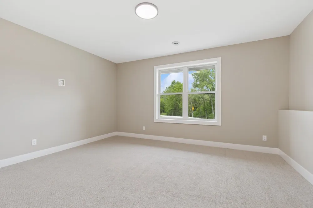 2706 Lakeview Court Little Canada, MN 55117