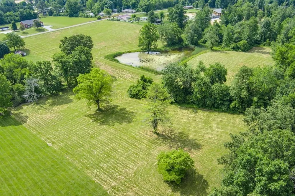 2390 Bowser Rd Cookeville, TN 38506