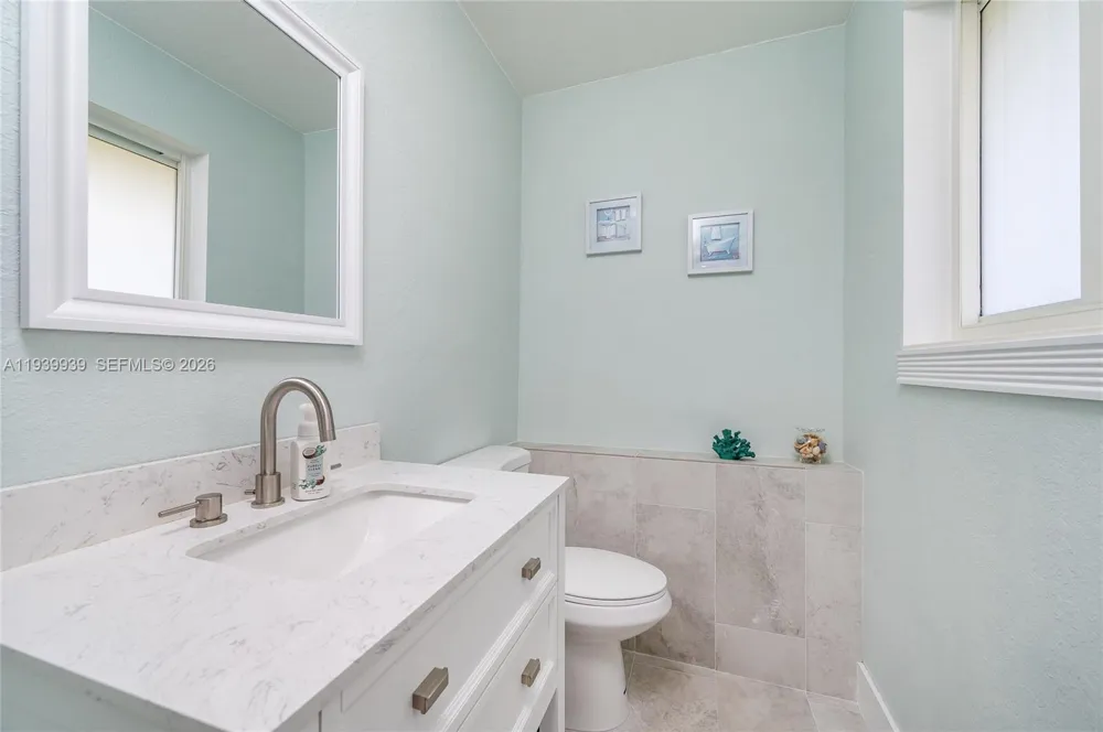 12851 Luray Rd Southwest Ranches, FL 33330