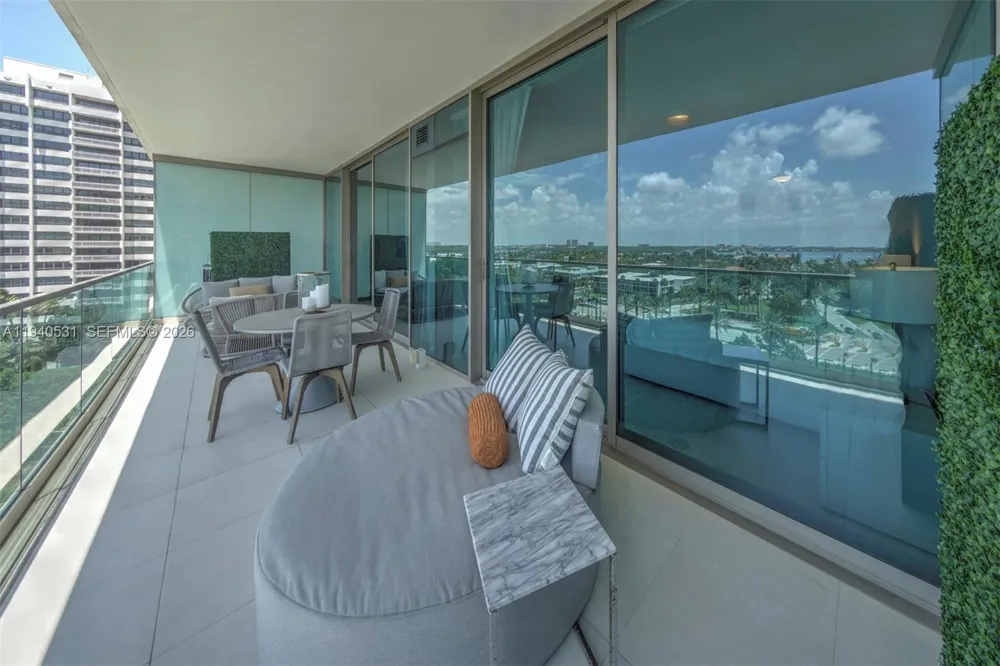 10201 Collins Ave #804 Bal Harbour, FL 33154