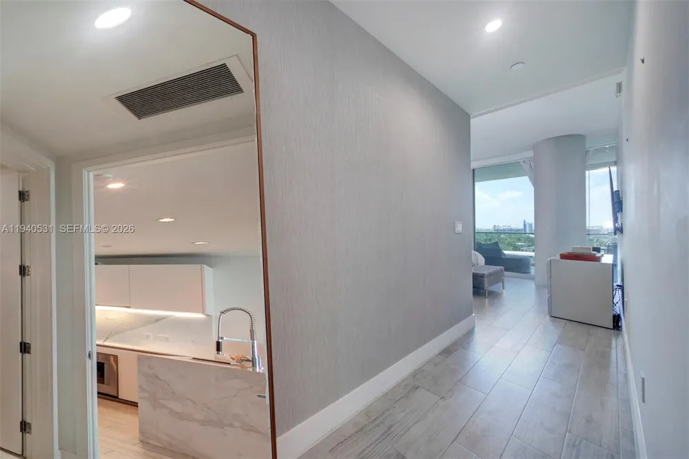 10201 Collins Ave #804 Bal Harbour, FL 33154