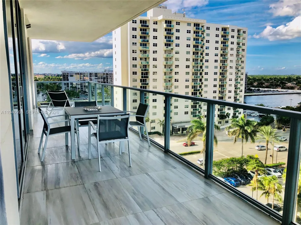3101 S Ocean Dr #801 Hollywood, FL 33019