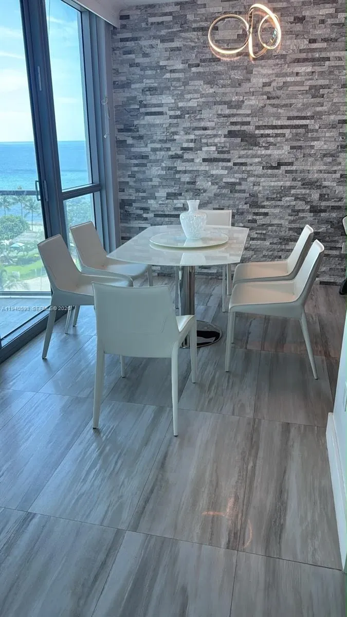 3101 S Ocean Dr #801 Hollywood, FL 33019