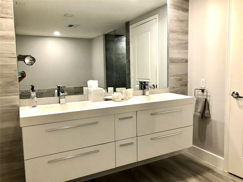 3101 S Ocean Dr #801 Hollywood, FL 33019
