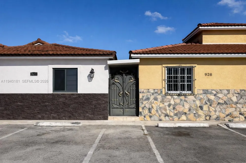 Address Not Shown Hialeah Gardens, FL 33018