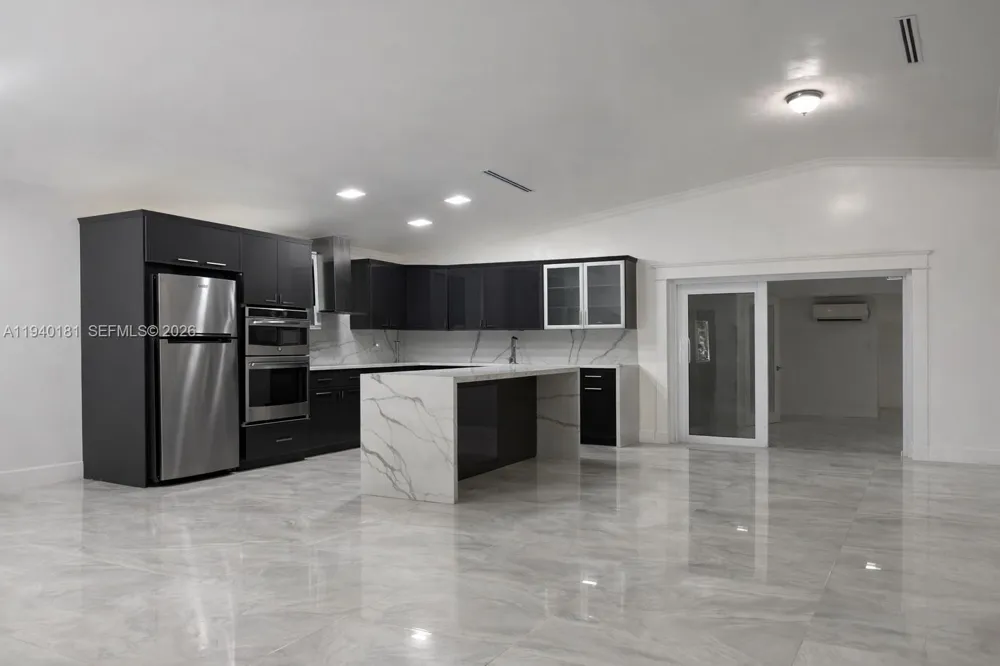 Address Not Shown Hialeah Gardens, FL 33018