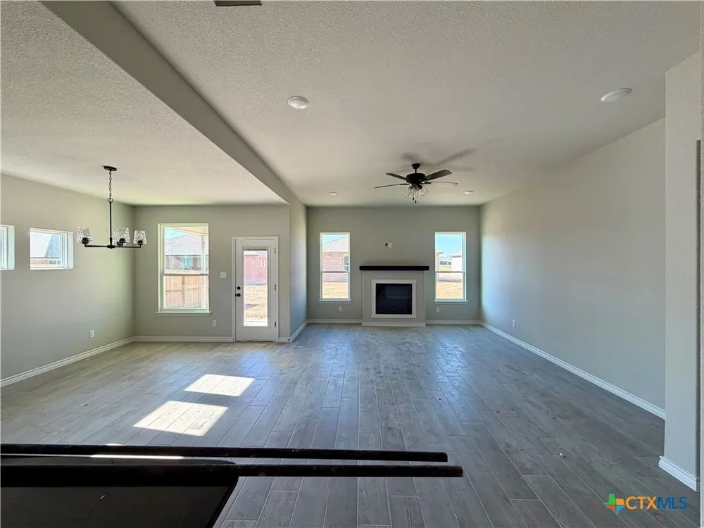 2550 Settlers Oak Drive Belton, TX 76513