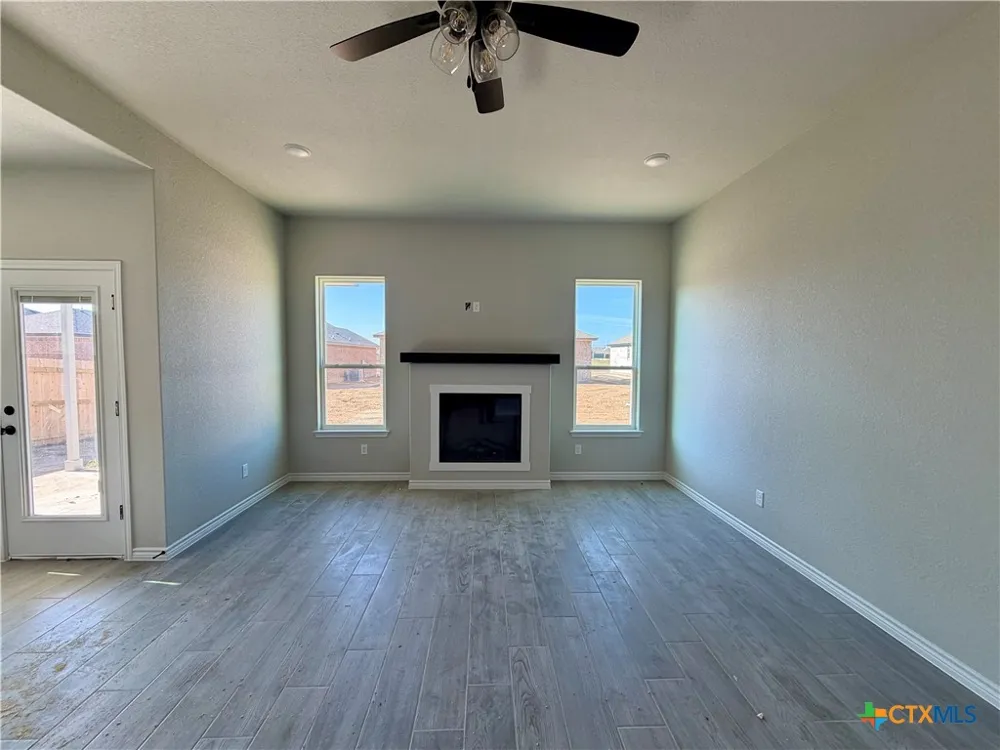2550 Settlers Oak Drive Belton, TX 76513
