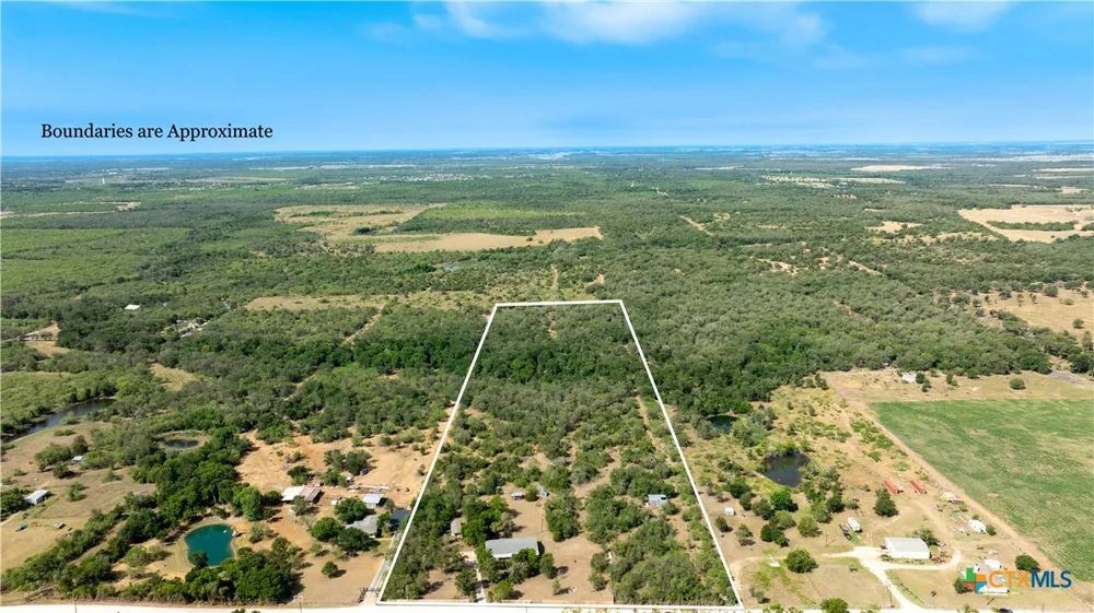 1400 Seminole Trail Dale, TX 78616