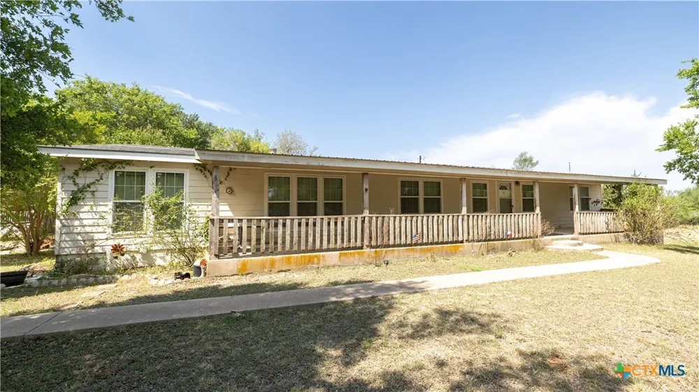 1400 Seminole Trail Dale, TX 78616