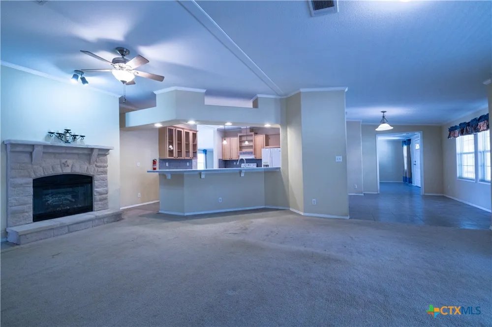 1400 Seminole Trail Dale, TX 78616