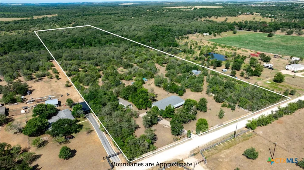 1400 Seminole Trail Dale, TX 78616