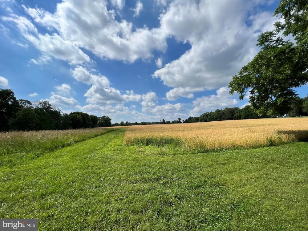 330 STONEY KNOLL LANE #LOT 12 Berwyn, PA 19312