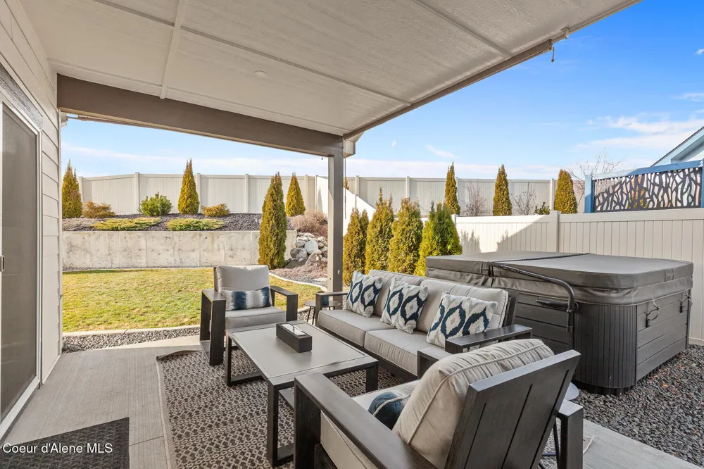 5437 W Gumwood Circle Post Falls, ID 83854