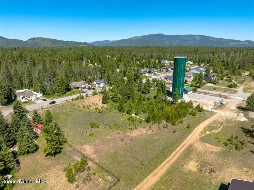 NNA Lot 2 14th Ave Spirit Lake, ID 83869