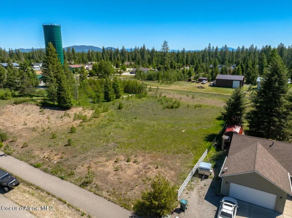 NNA Lot 3 N 14th Ave. Spirit Lake, ID 83869