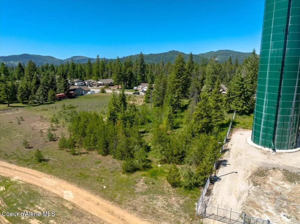 NNA Lot 3 N 14th Ave. Spirit Lake, ID 83869