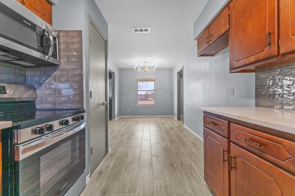 602 Cardinal Drive Ovilla, TX 75154