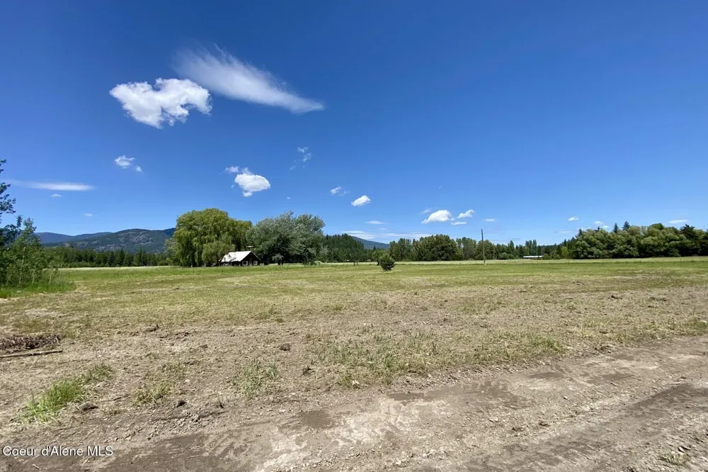 44 Knitting Lane Sandpoint, ID 83864
