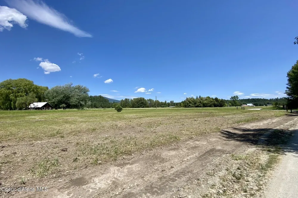 44 Knitting Lane Sandpoint, ID 83864