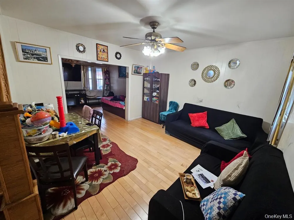 13222 101st Avenue Richmond Hill S., NY 11419