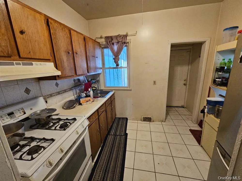 13222 101st Avenue Richmond Hill S., NY 11419