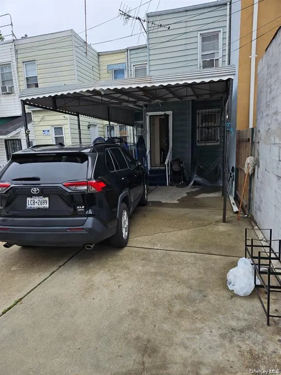 13222 101st Avenue Richmond Hill S., NY 11419