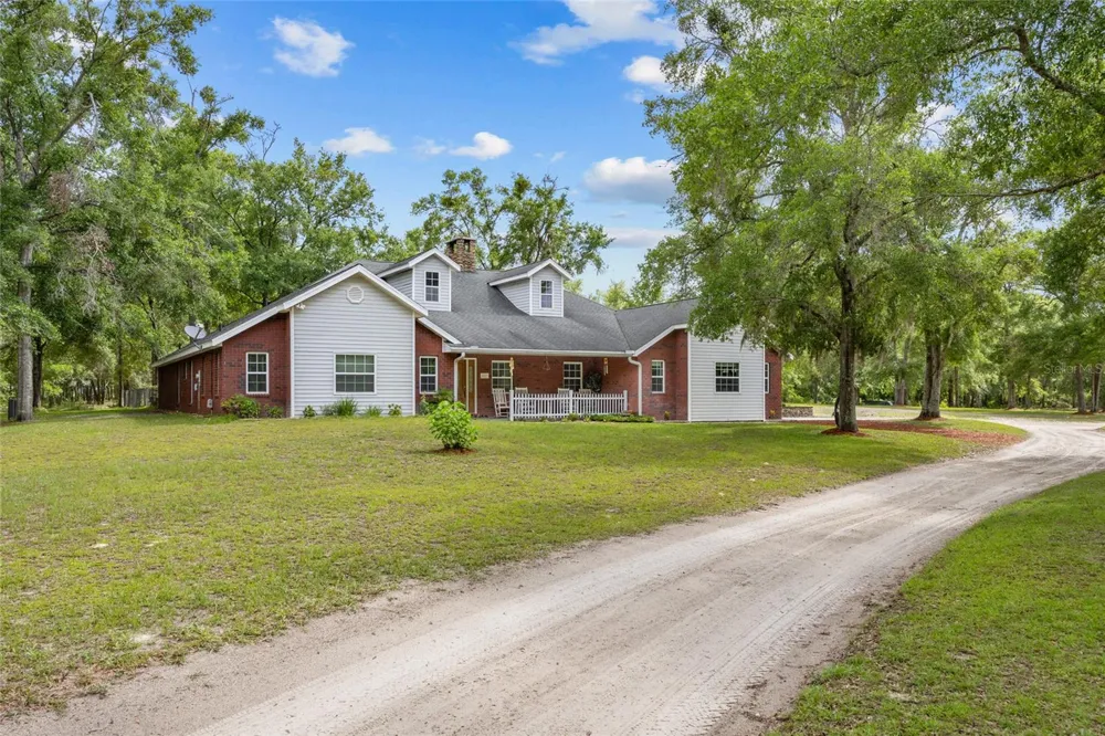 1827 SW SHILOH STREET Fort White, FL 32038