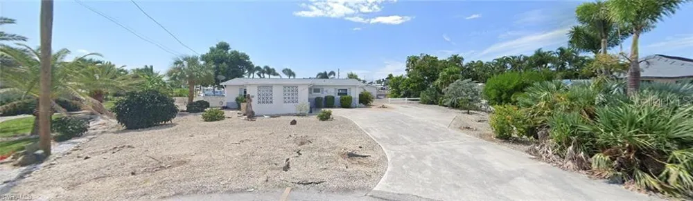 3435 SEA HOLLY LANE St James City, FL 33956