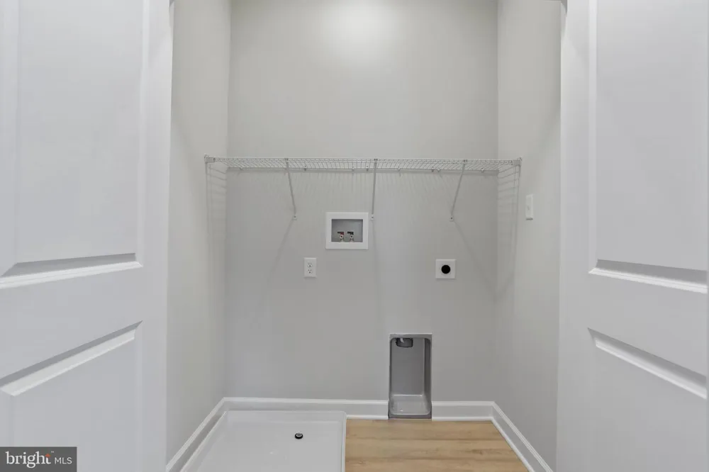 LARIMAR LANE Inwood, WV 25428