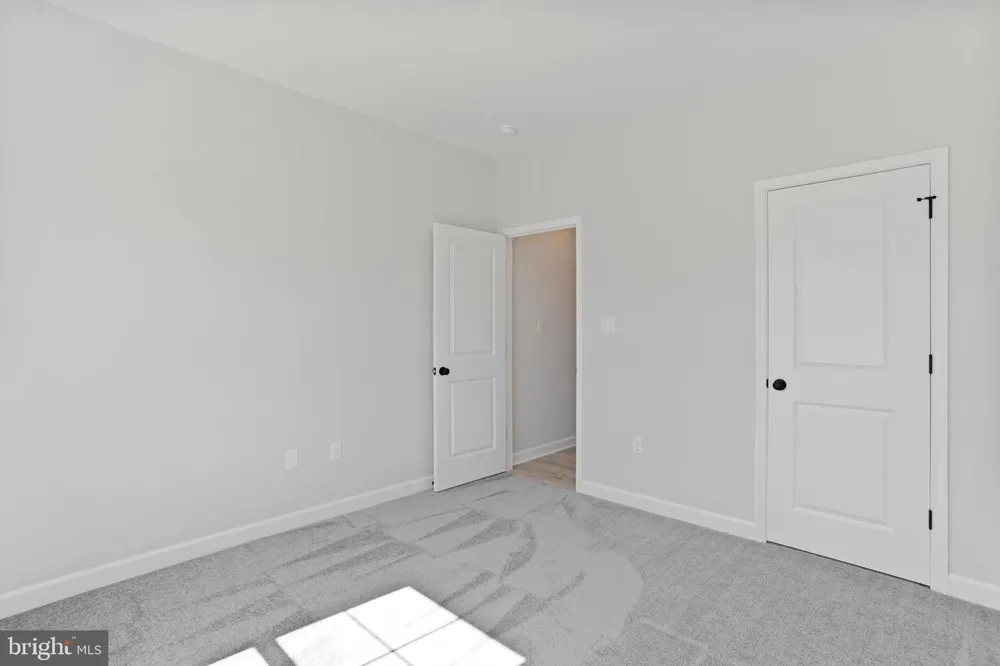 LARIMAR LANE Inwood, WV 25428