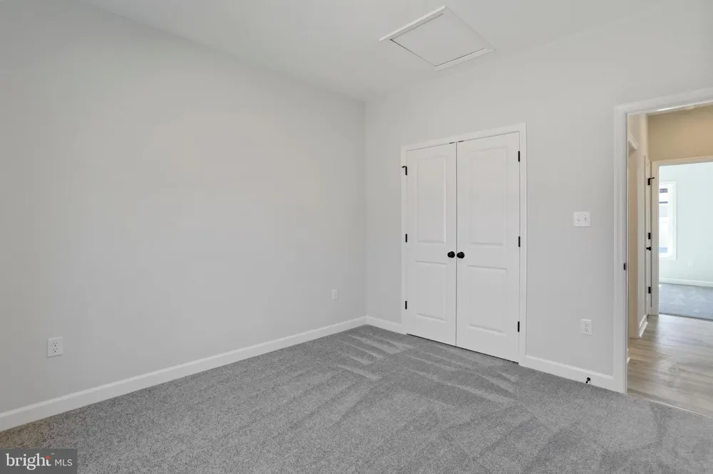 LARIMAR LANE Inwood, WV 25428