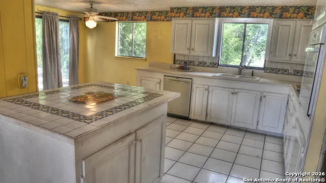 6623 Ranch Rd 1120 Rio Frio, TX 78879