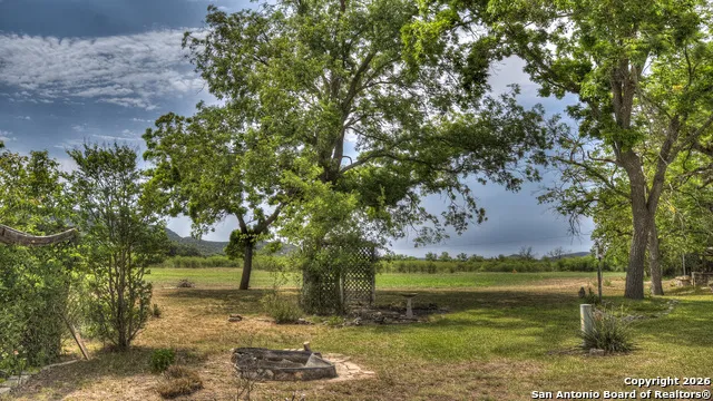 6623 Ranch Rd 1120 Rio Frio, TX 78879